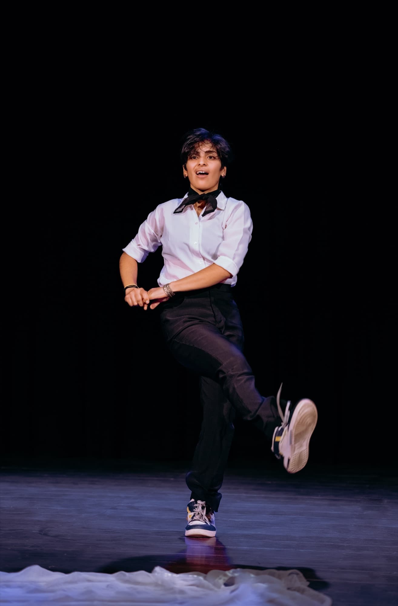 Raksha R Kumar teaching a freestyle dance class